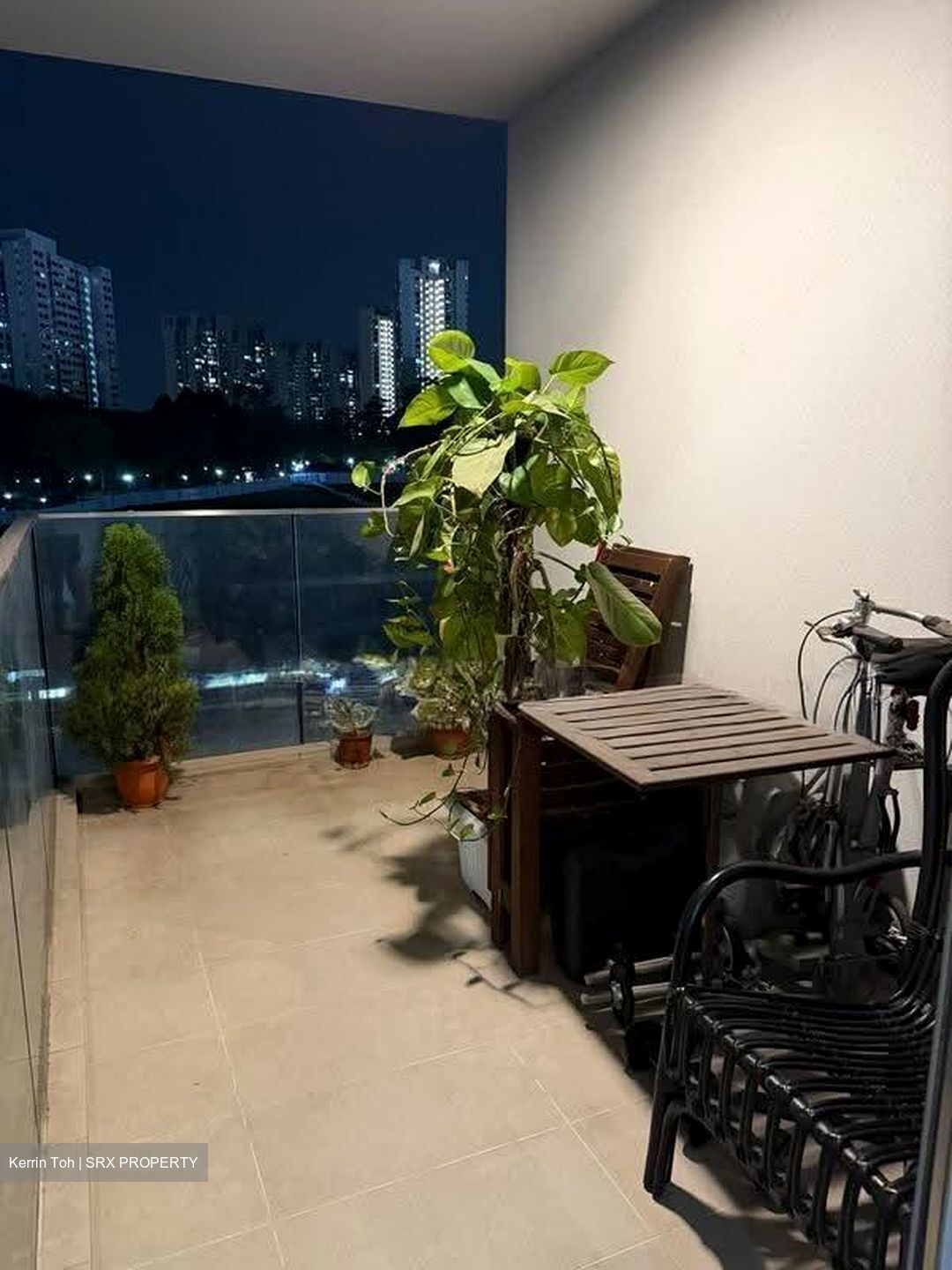 Centro Residences (D20), Condominium #615314141